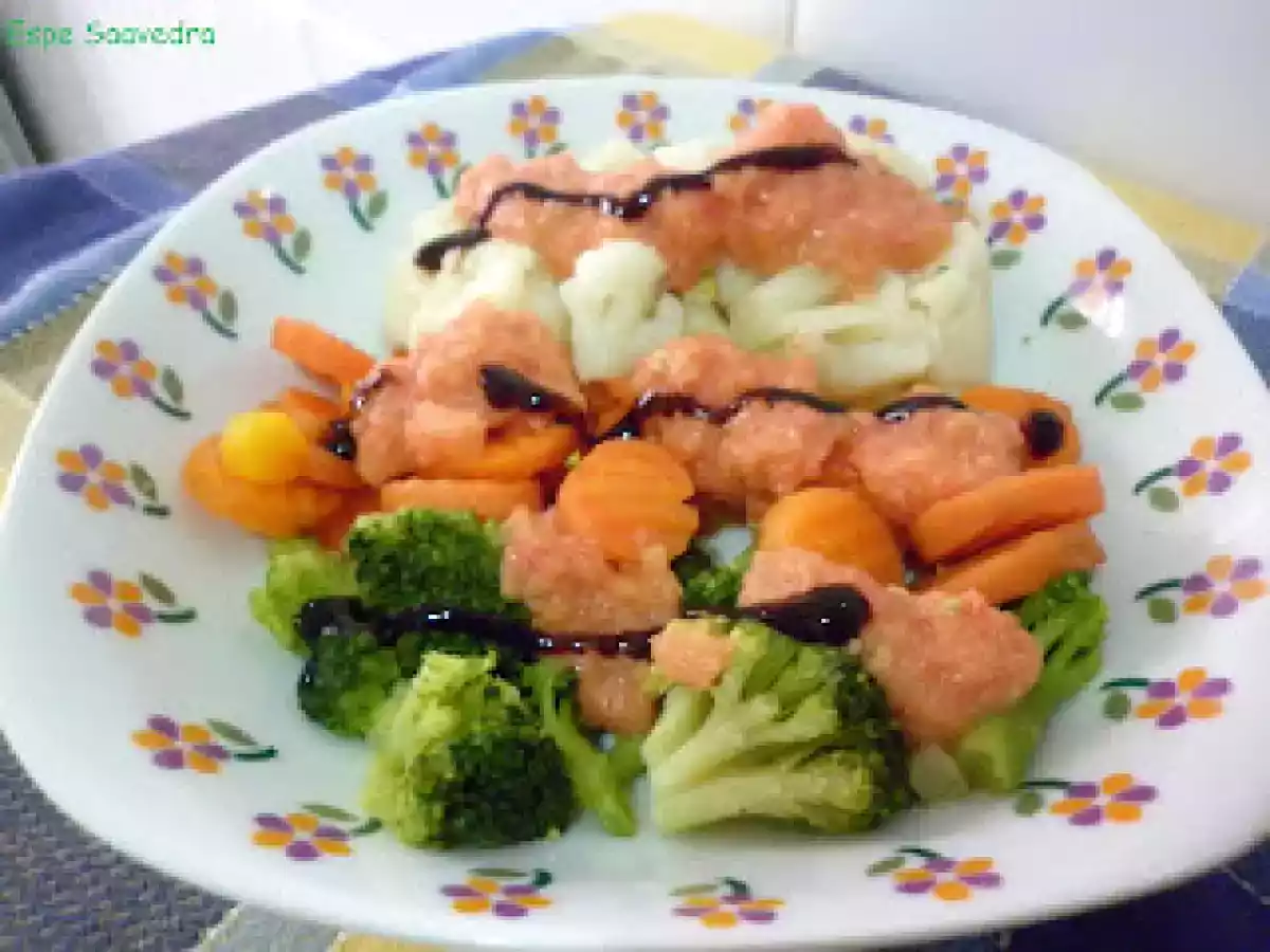 Brocoli, zanahoria y coliflor al vapor