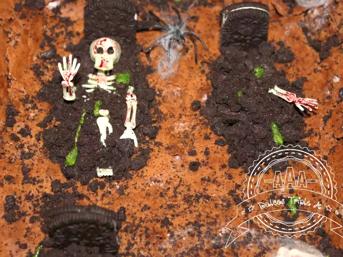 Brownie con Galletas Oreo (Tarta Cementerio para Halloween)