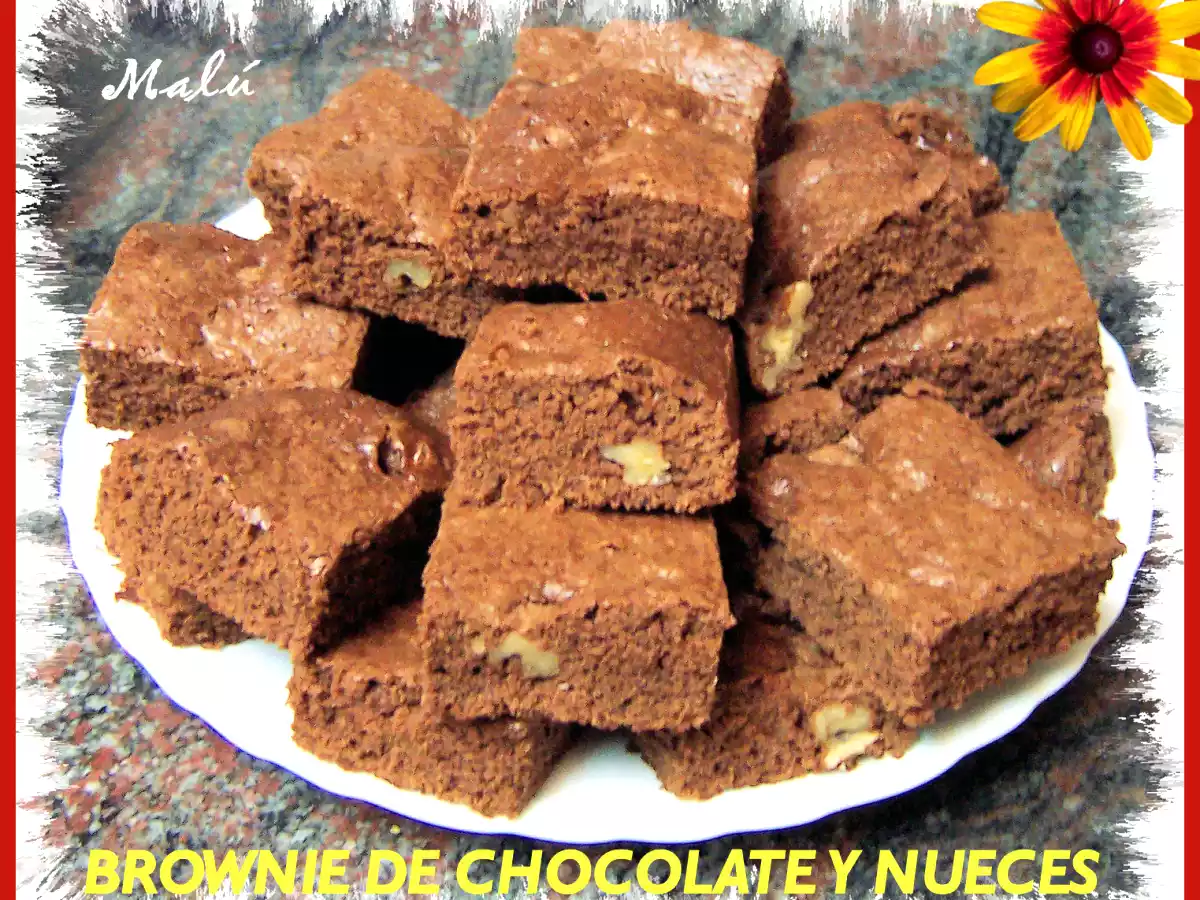 BROWNIE DE CHOCOLATE Y NUECES