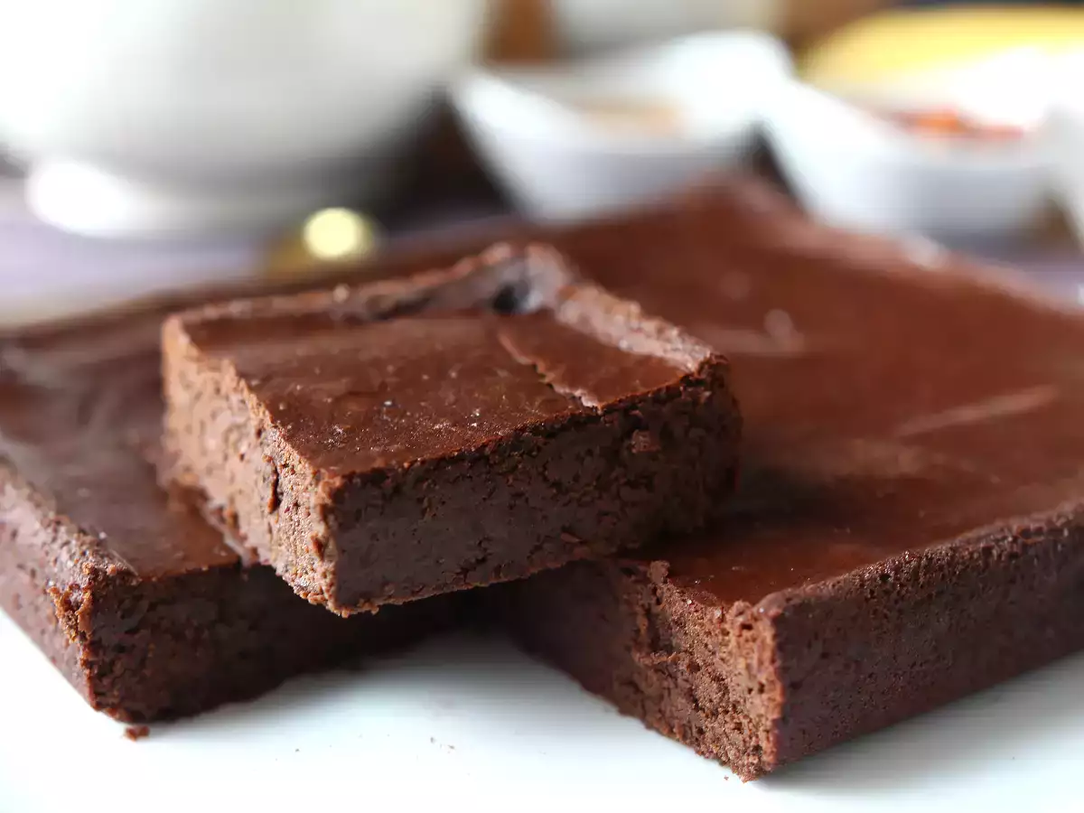 Brownie proteico de chocolate y alubias rojas, sin harina
