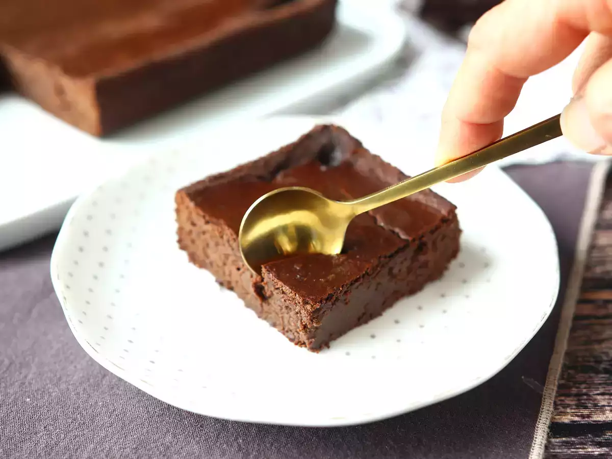 Brownie proteico de chocolate y alubias rojas, sin harina - foto 5