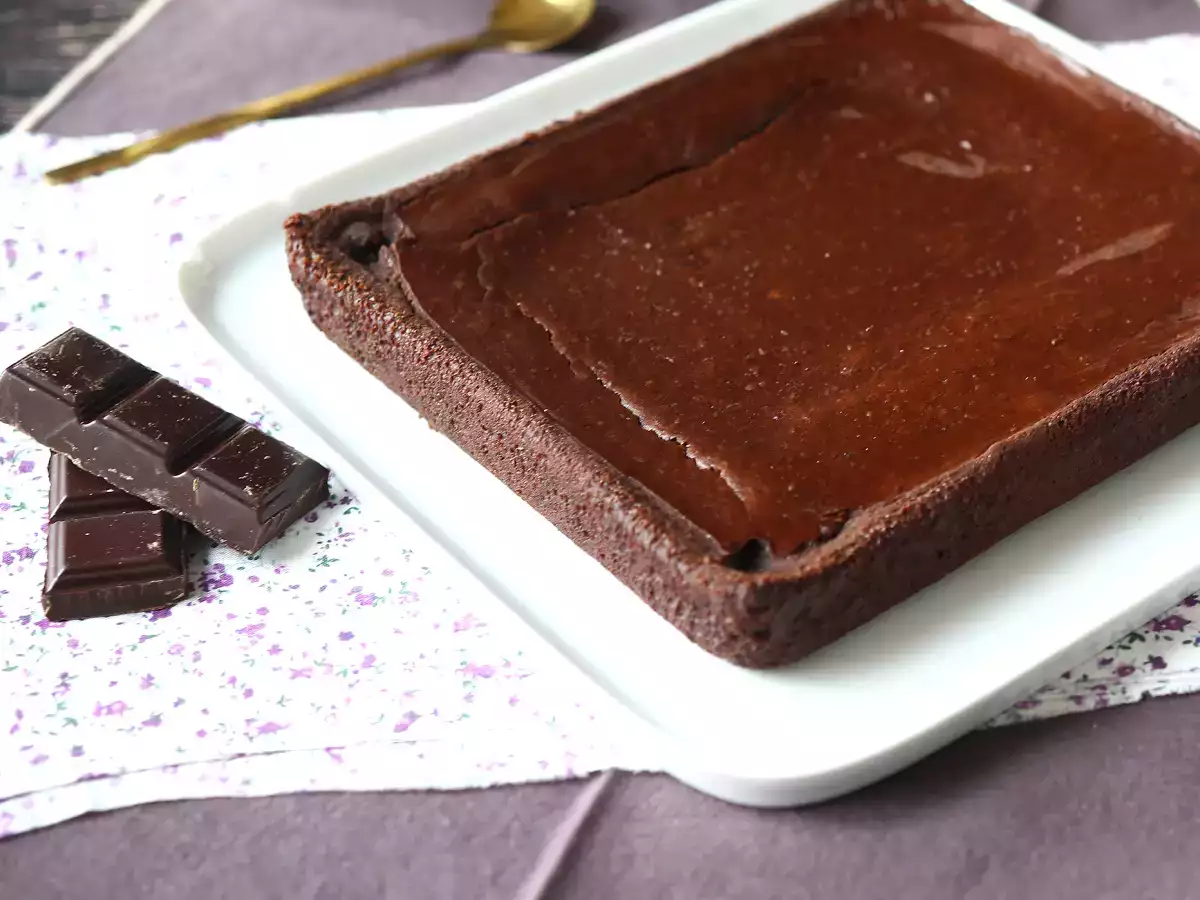 Brownie proteico de chocolate y alubias rojas, sin harina - foto 6