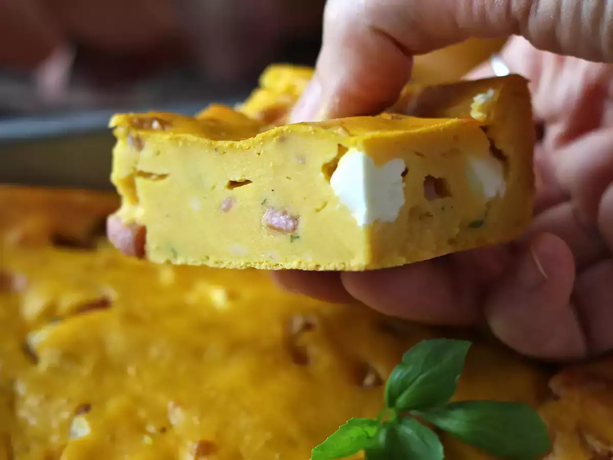 Brownie salado de calabaza con jamón y feta: ¡ideal para aprovechar una crema de verduras! - foto 5