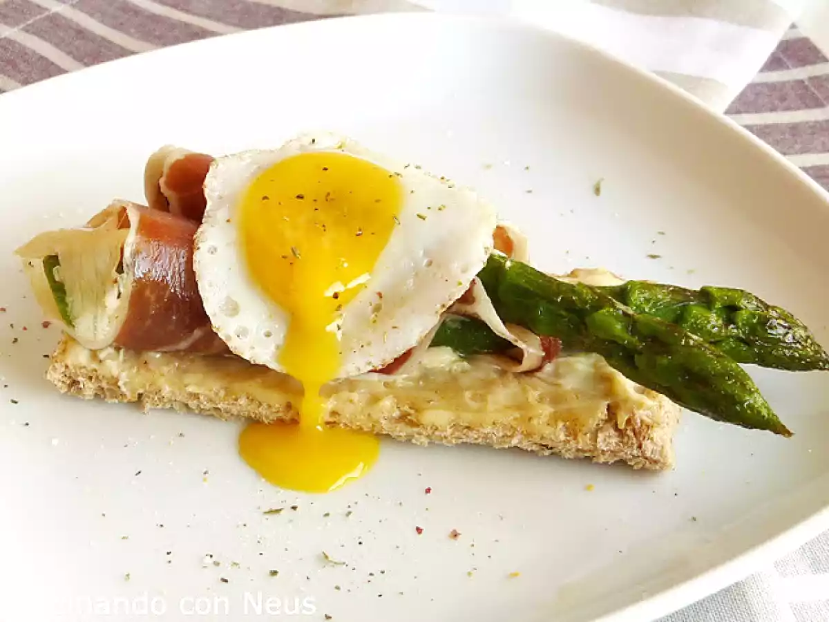 Bruschetta de espárragos trigueros con huevo de codorniz - foto 2