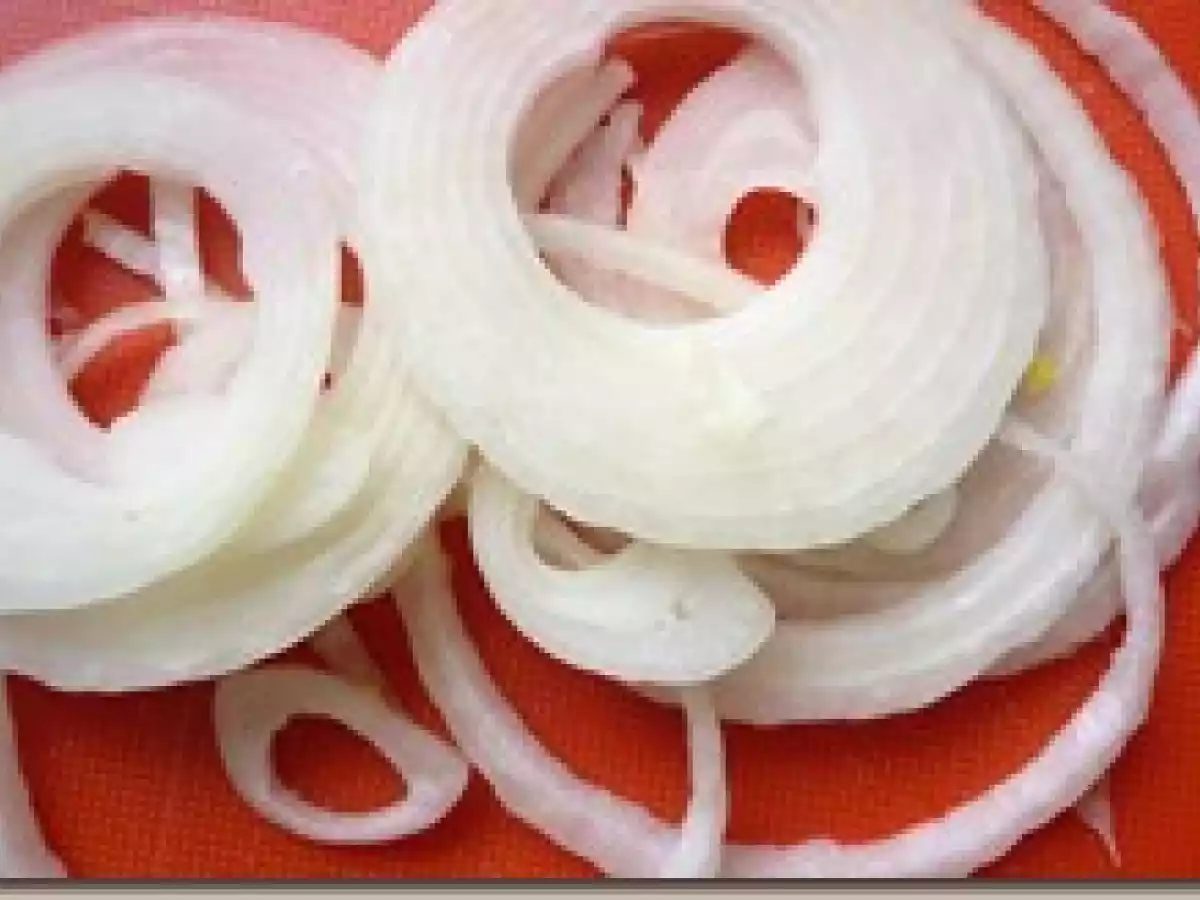 Bruschetta de queso suizo y cebolla caramelizada - foto 2