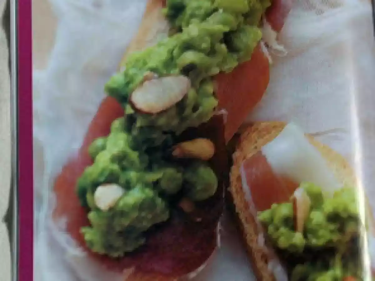 Bruschettas de habas y arvejas - El Gourmet.com