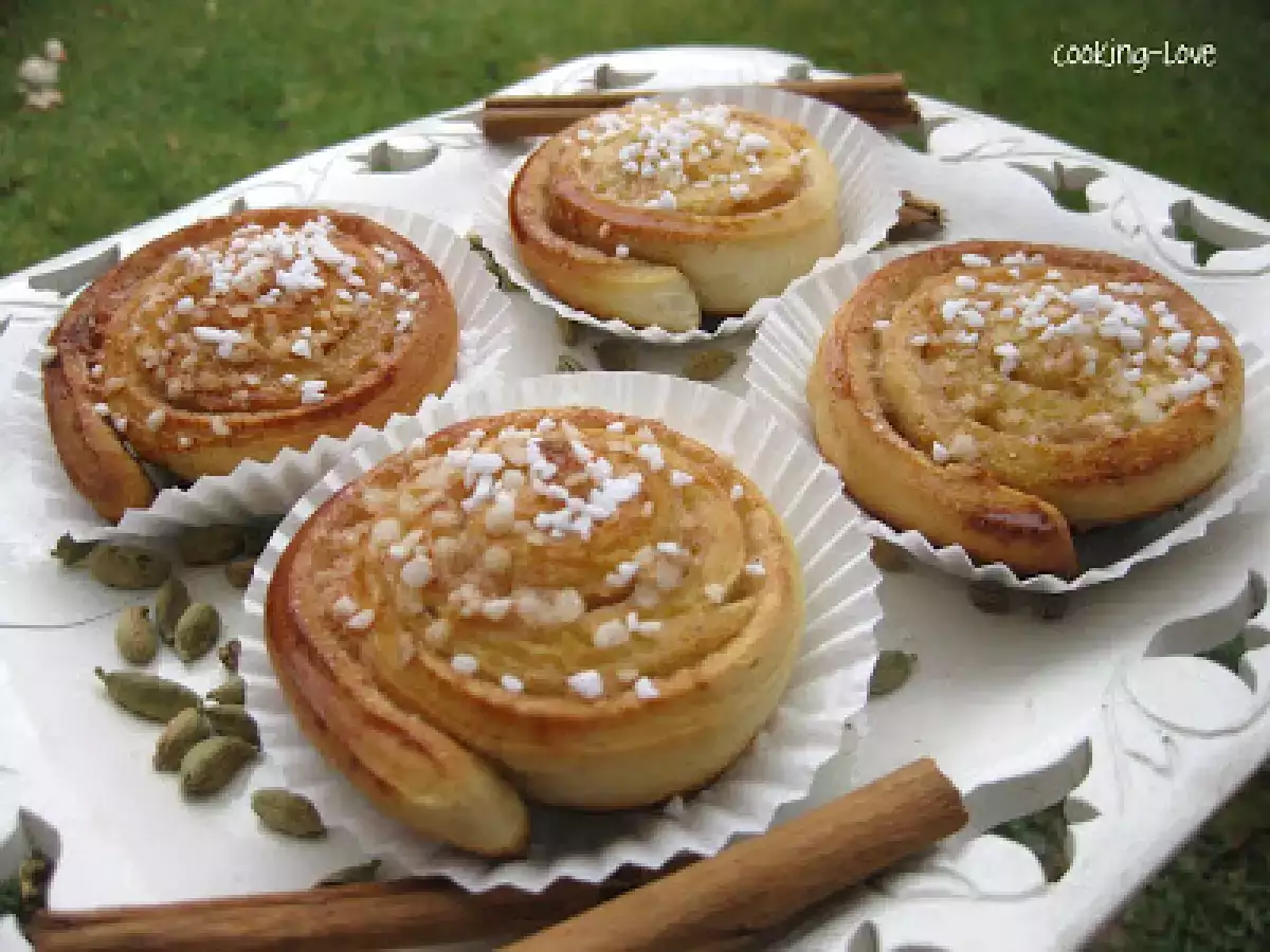 Bullar pasteles de Suecia con azúcar y canela - foto 3