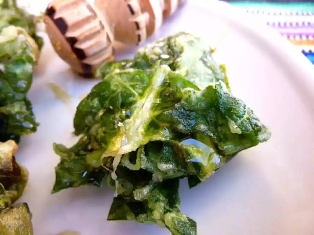 Buñuelos de acelgas con miel exquisitos - foto 3