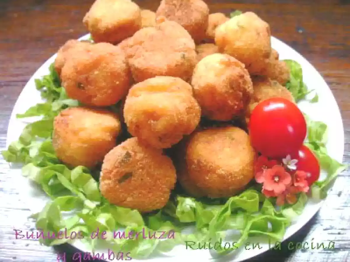 Buñuelos de merluza y gambas