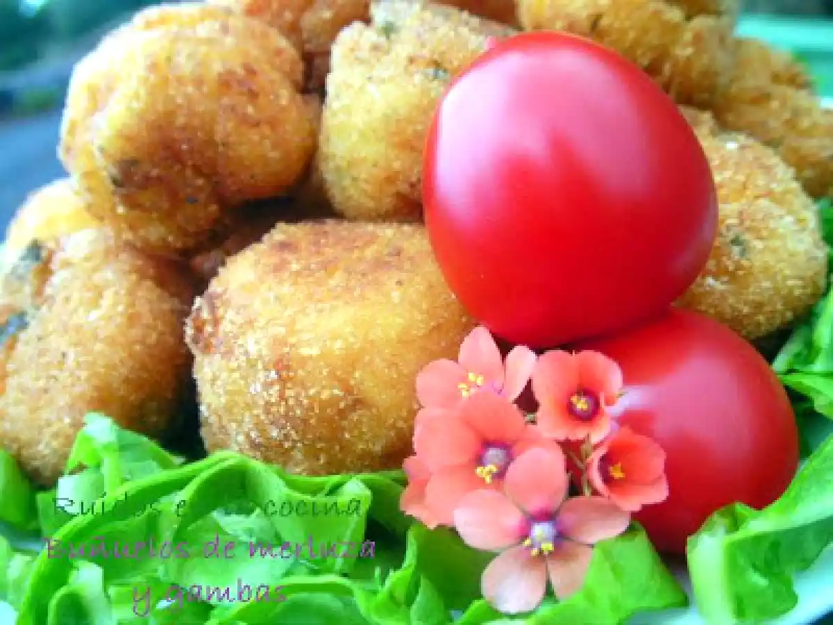 Buñuelos de merluza y gambas - foto 2