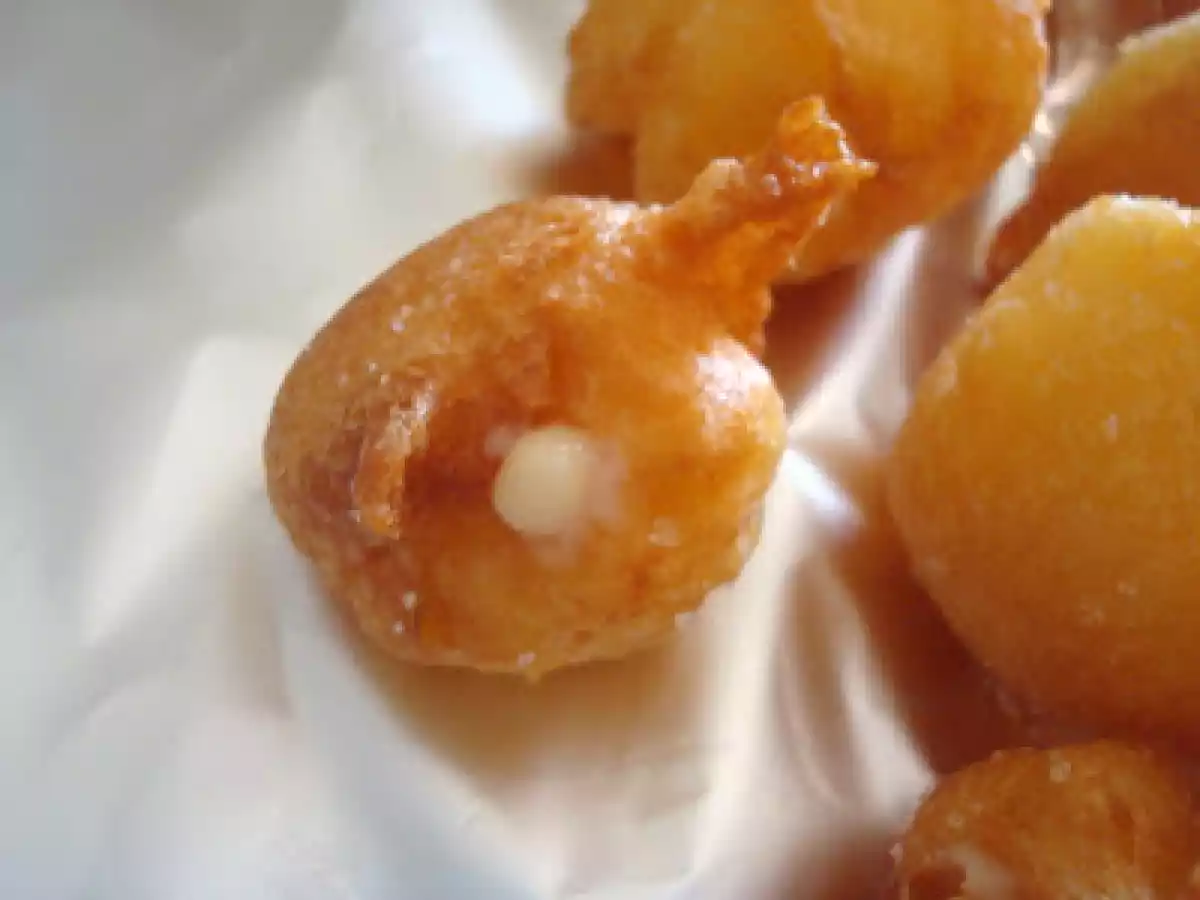 Buñuelos de viento rellenos de crema - foto 2