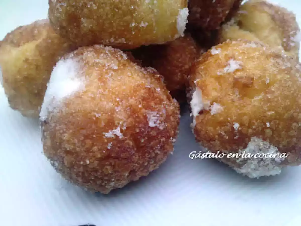 Buñuelos de viento rellenos de nata - foto 2