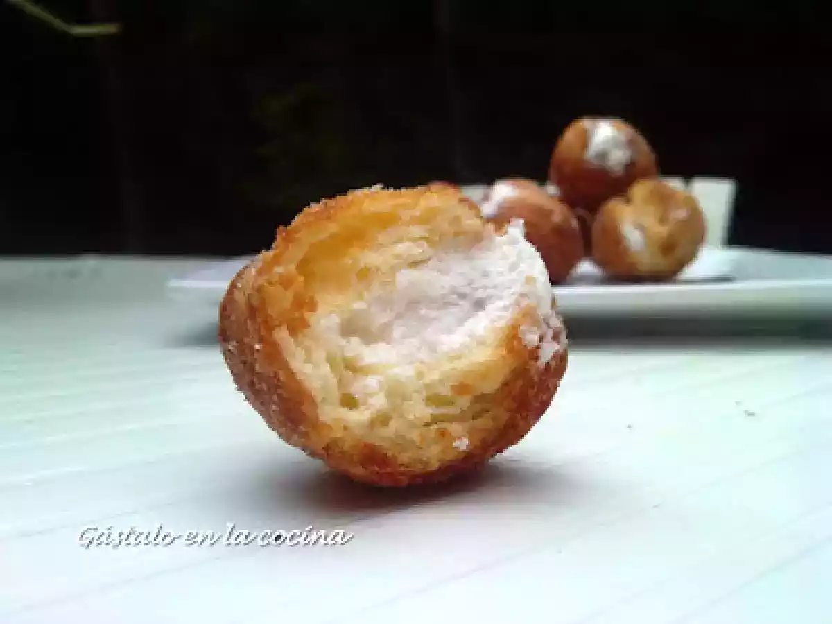Buñuelos de viento rellenos de nata - foto 3