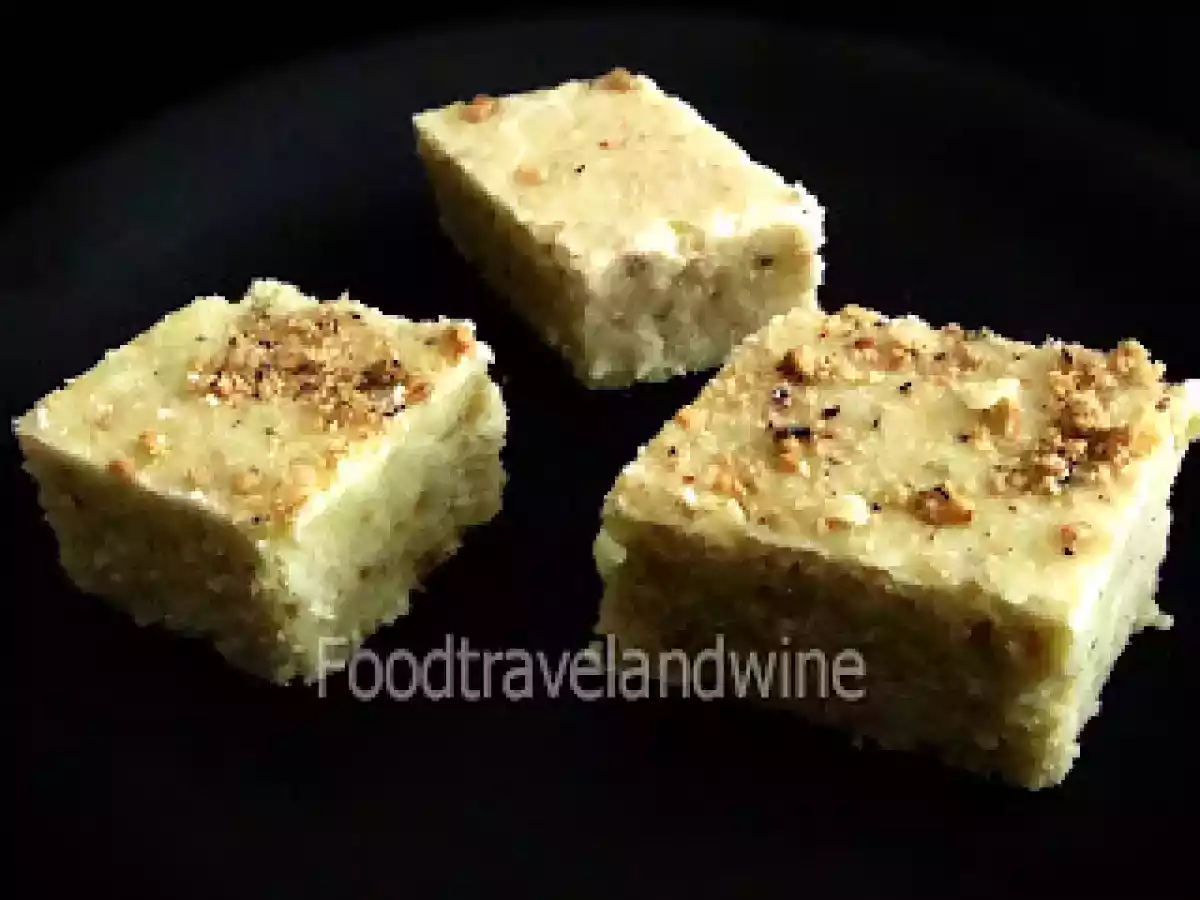 Burfi de Almendras y Pistacho....deliciosos pasteles Indios