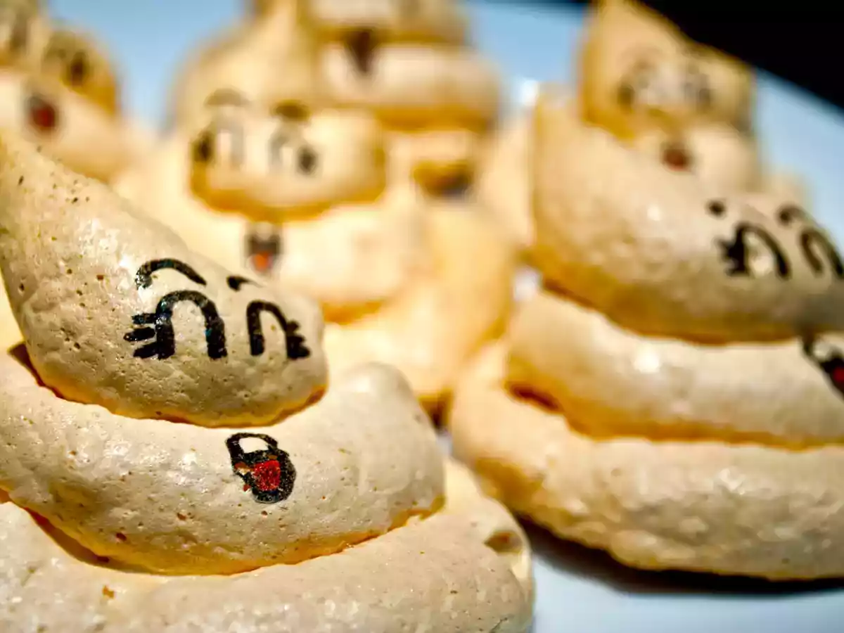 Cacas de merengue francés