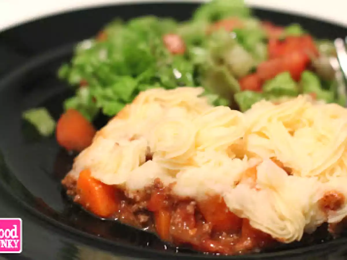 Cacerola de carne con puré de papa al horno