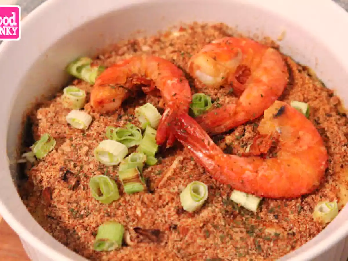 Cacerola de salmón y camarones