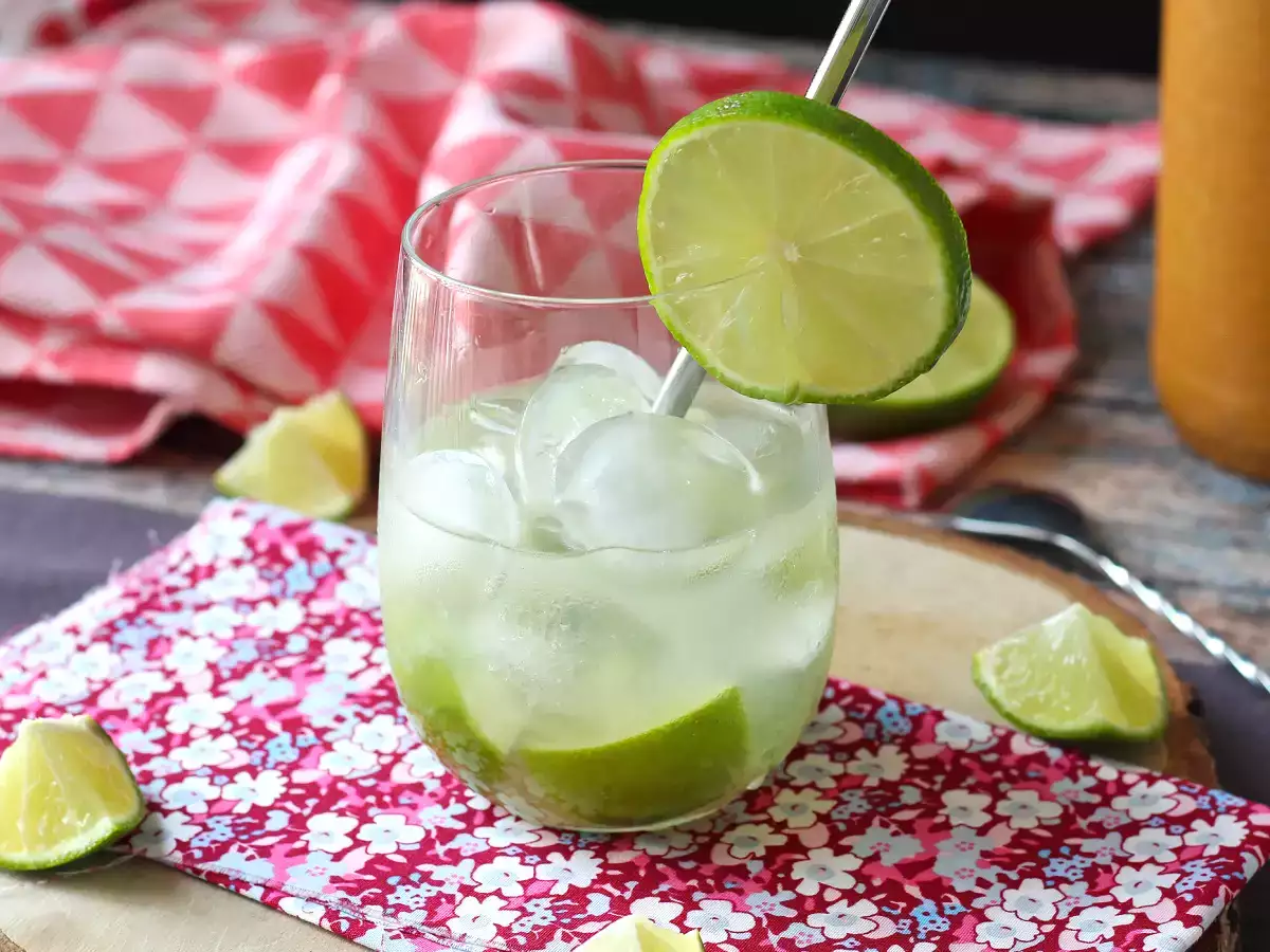 Caipirinha de lima: el cóctel brasileño más fácil y refrescante - foto 2