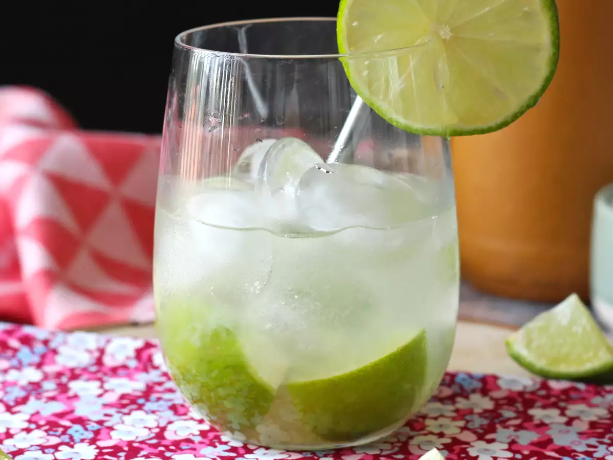 Caipirinha de lima: el cóctel brasileño más fácil y refrescante - foto 5