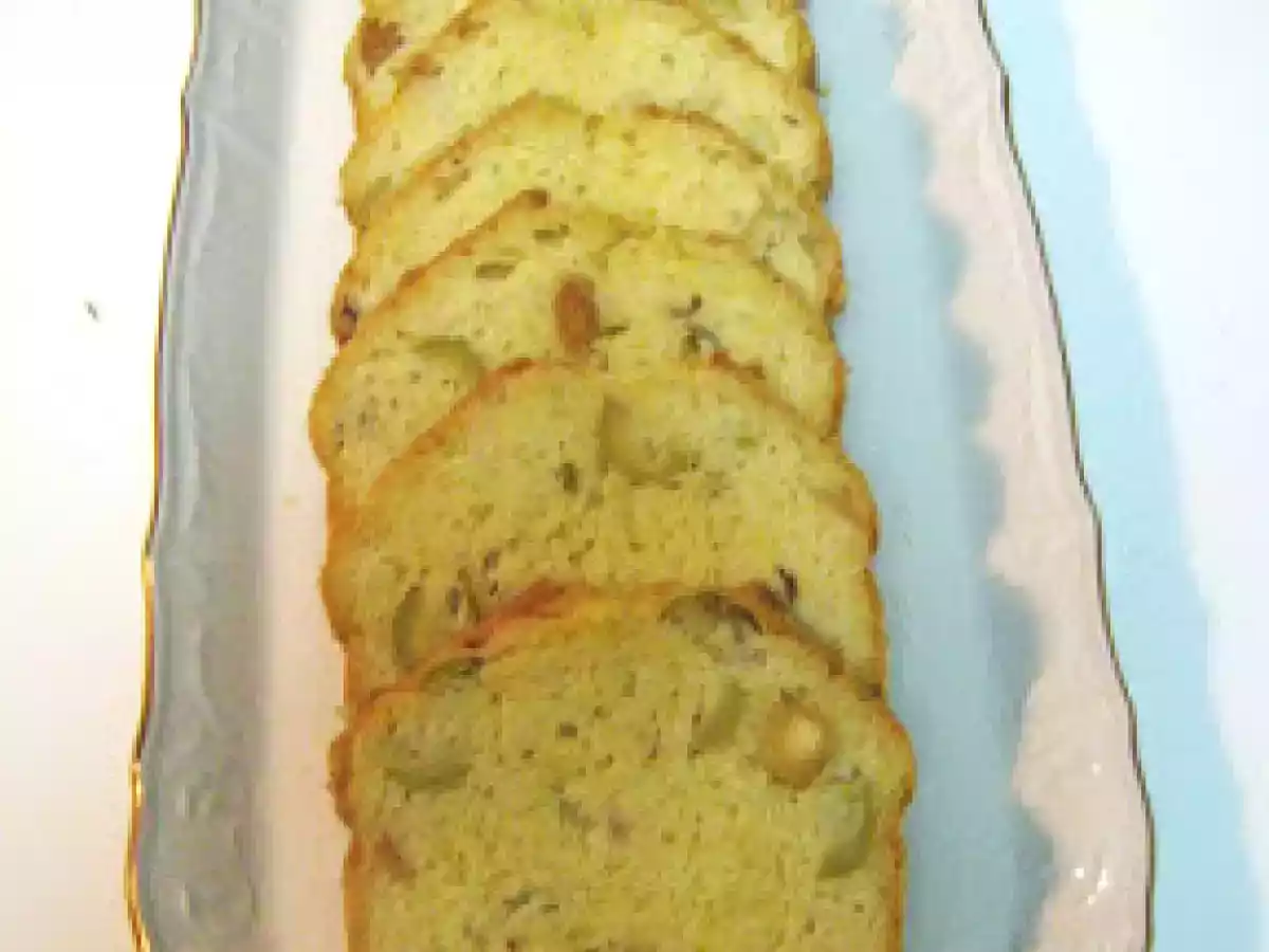 Cake con aceitunas