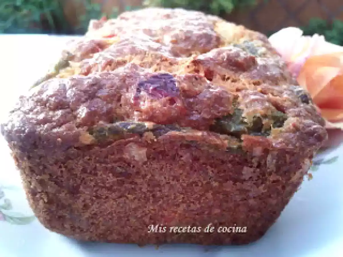 Cake de atún y pimientos