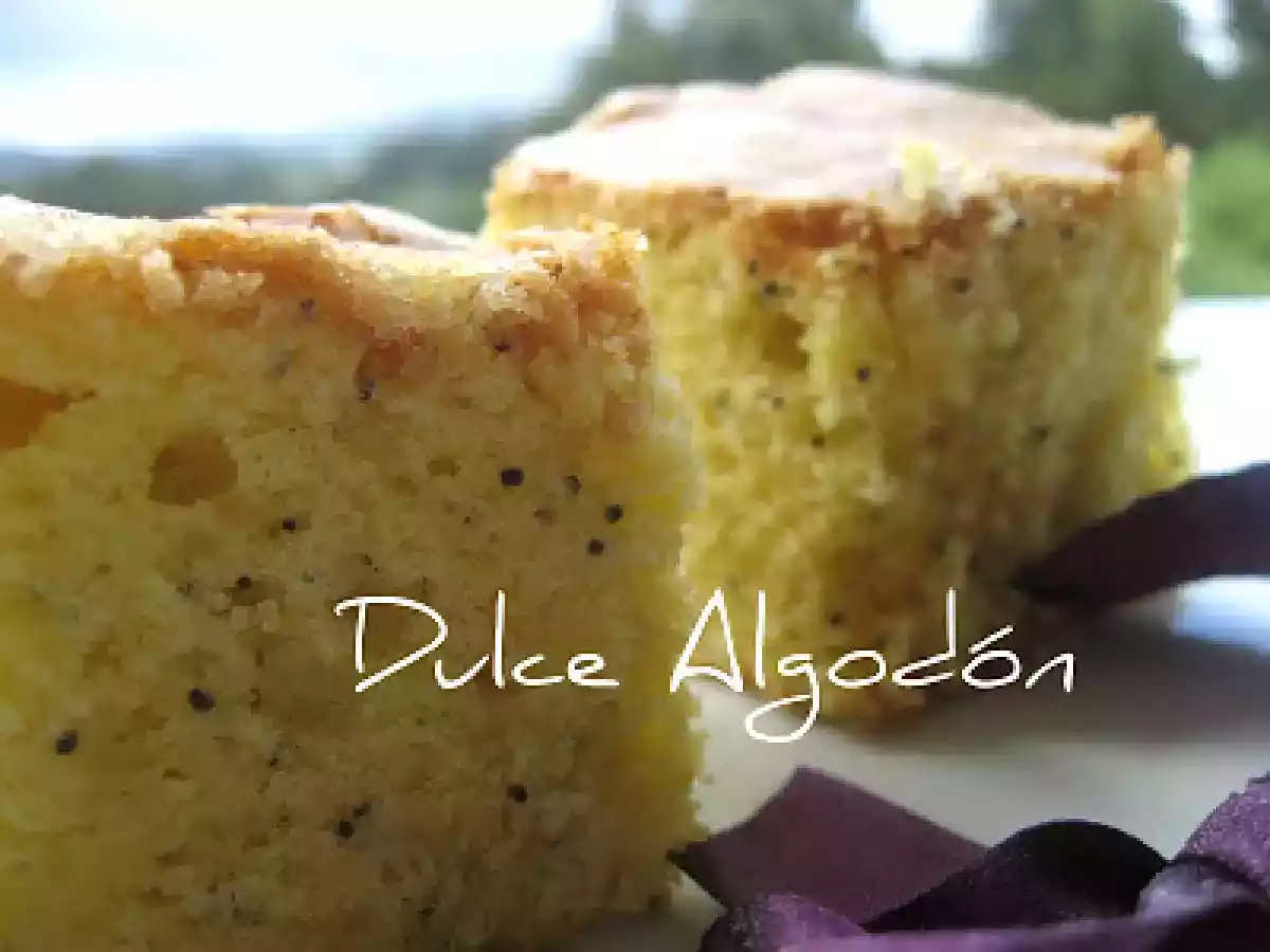 Cake Mantecado con Semillas de Amapola