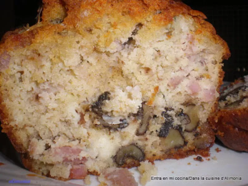 Cake nueces, bacon y queso azul / Cake noix-lardons-roquefort - foto 2
