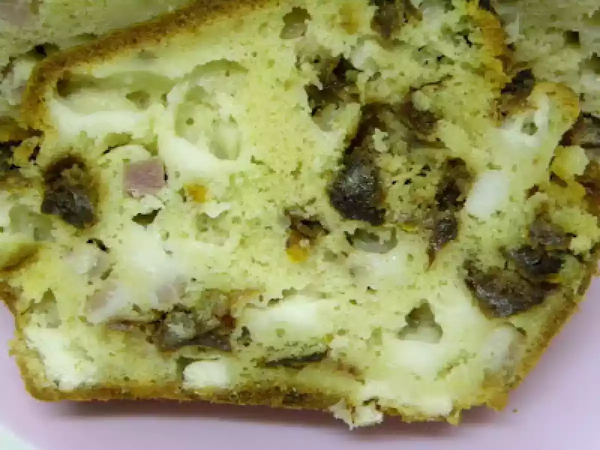 CAKE SALADO CON TOMATE SECO, QUESO Y BEICON - foto 2