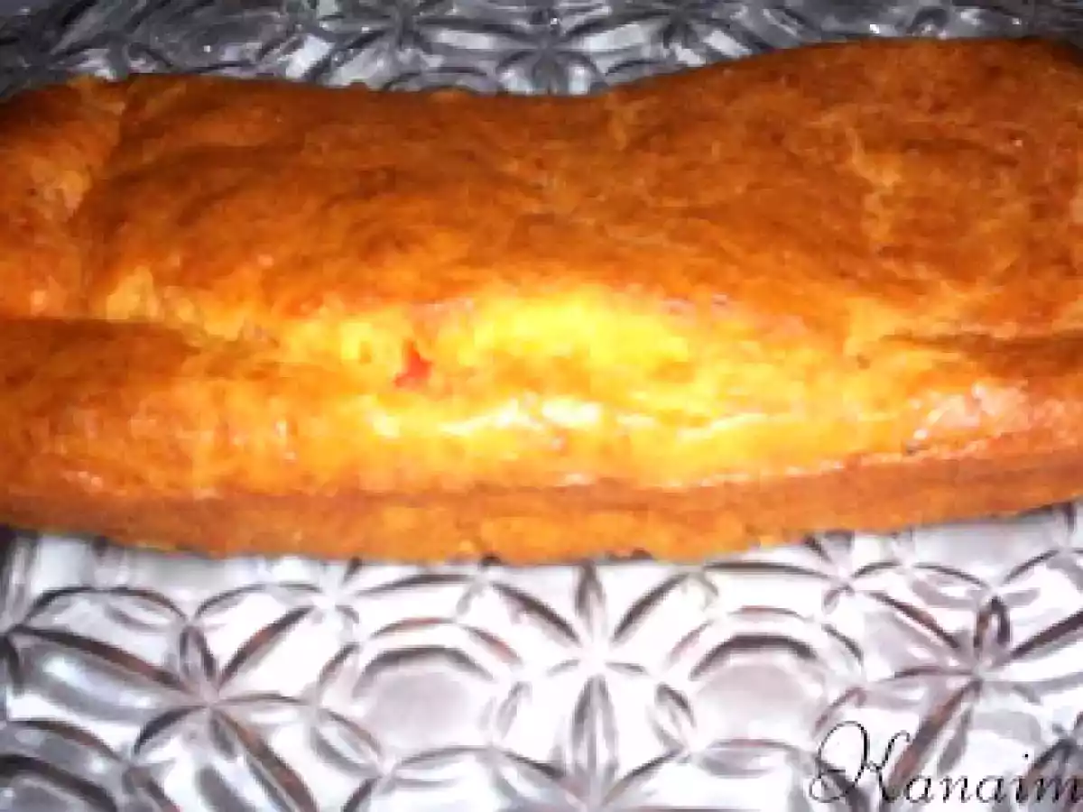 Cake salado de mozzarella, tomate y albahaca