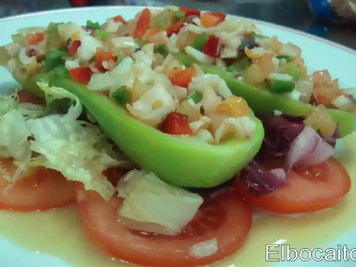 Calabacín frio, relleno de pipirrana de marisco y verduritas. (Emilio Almagro)