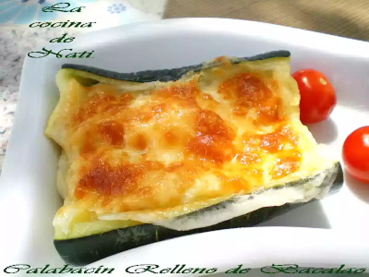 CALABACÍN RELLENO DE BACALAO. - foto 2