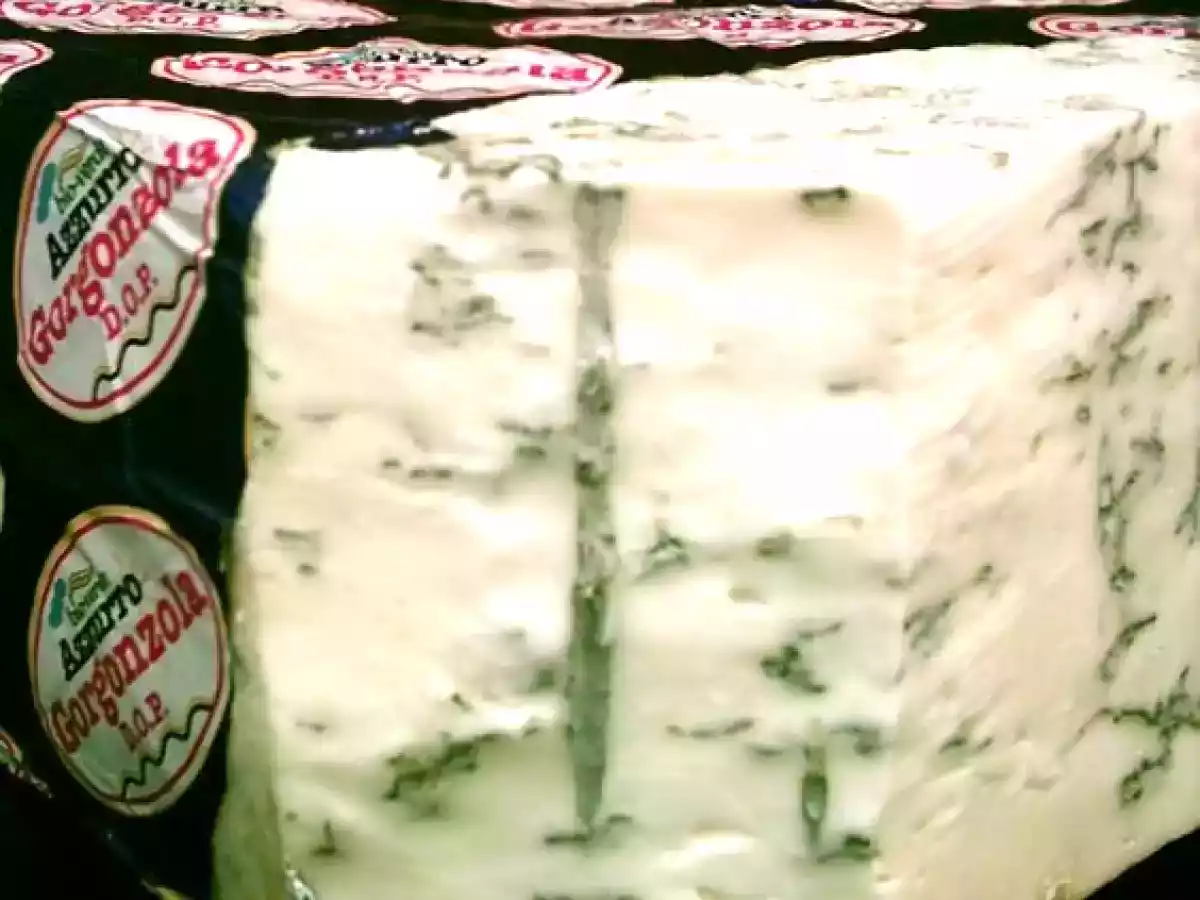 Calabacín relleno de crema de queso gorgonzola - foto 2