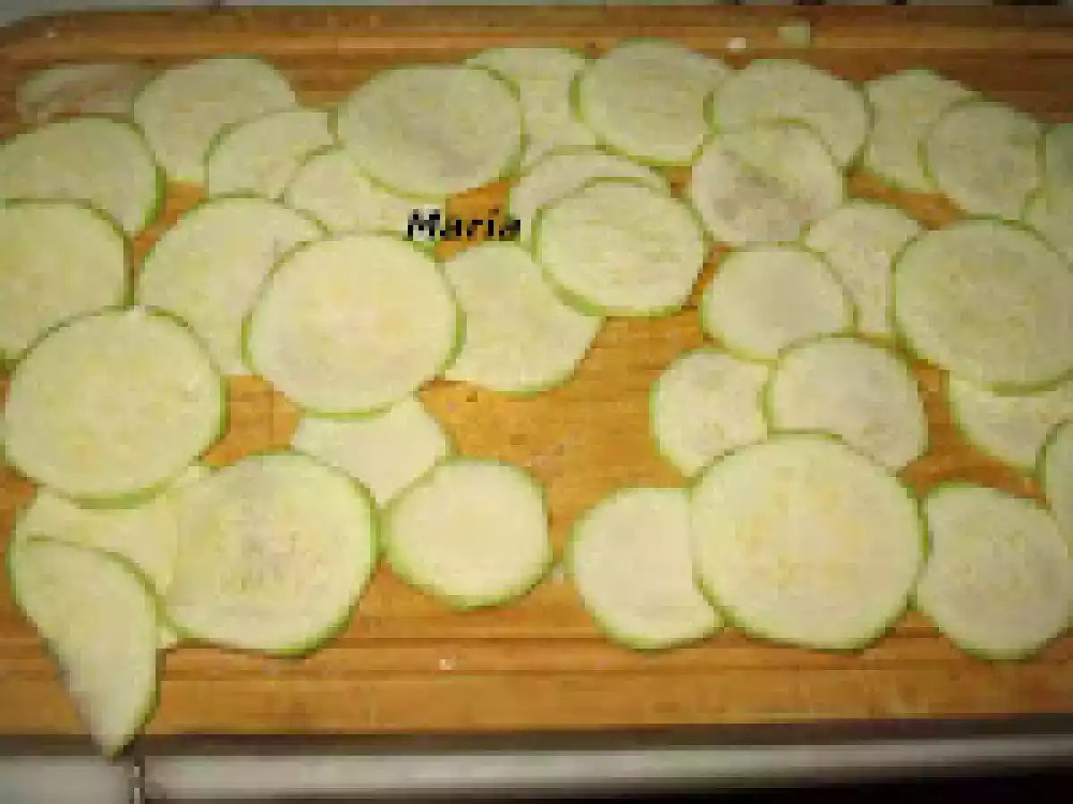 Calabacín relleno en tempura - foto 2