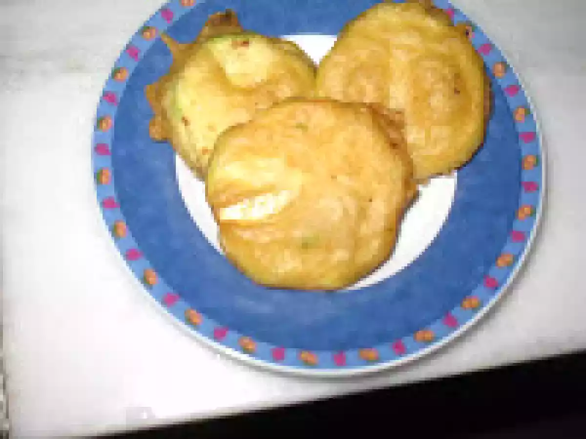 Calabacín relleno en tempura - foto 6