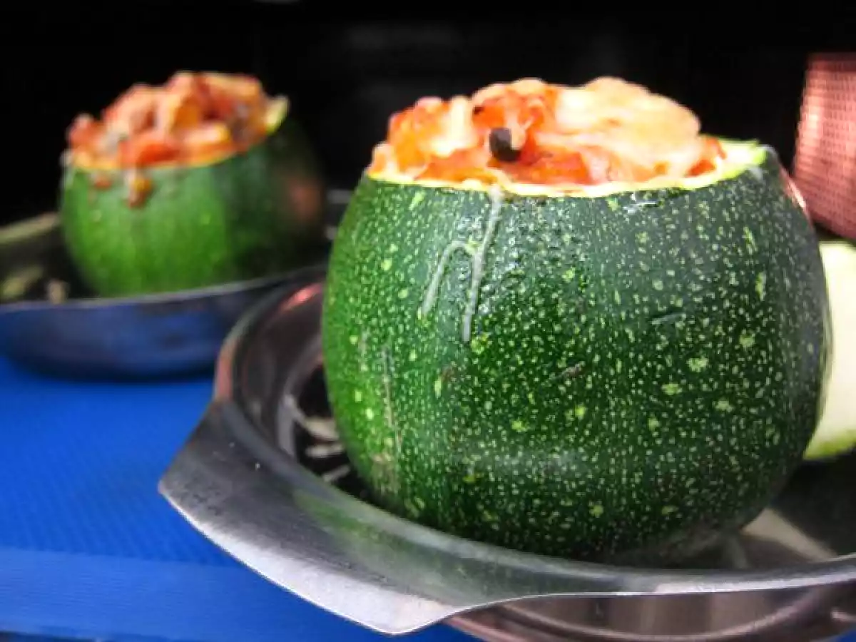 Calabacines luna rellenos vegetarianos