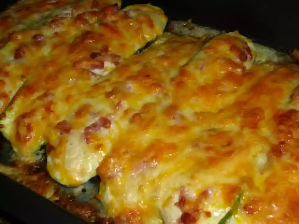 Calabacines Rellenos De Jamón Y Queso