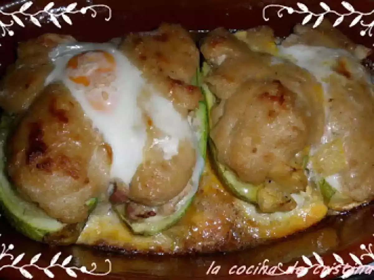 CALABACINES RELLENOS DE POLLO CON HUEVO - foto 2