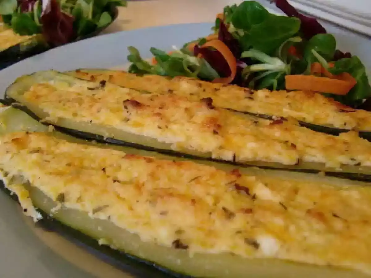 Calabacines rellenos de quesos - foto 2