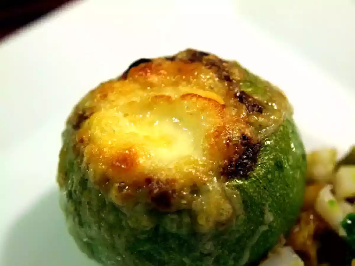 Calabacines rellenos de sepia - foto 3