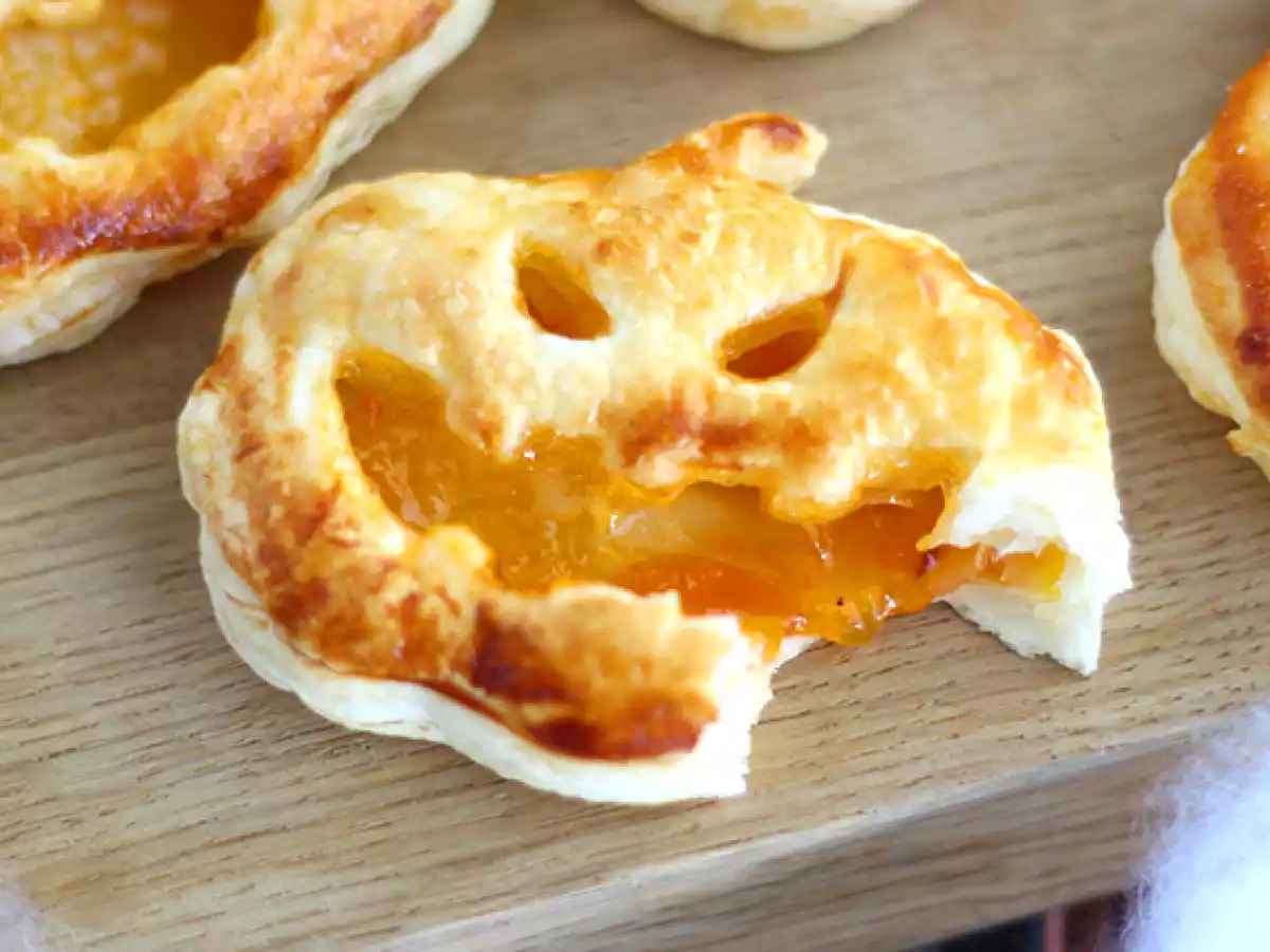 Calabazas de hojaldre y albaricoque para Halloween - foto 3