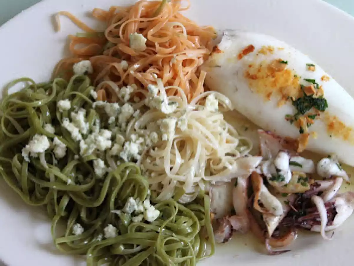 Calamar a la plancha con nidi primavera al queso azúl - foto 2