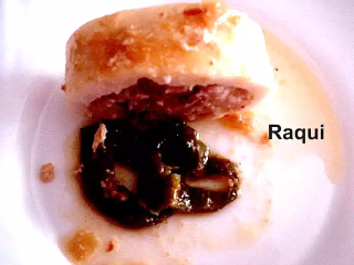 CALAMAR DE POTERA RELLENO DE RAPE GAMBAS