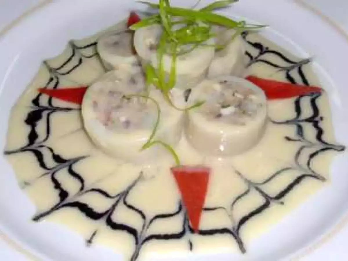 Calamarcitos rellenos de pescado y langostinos, 