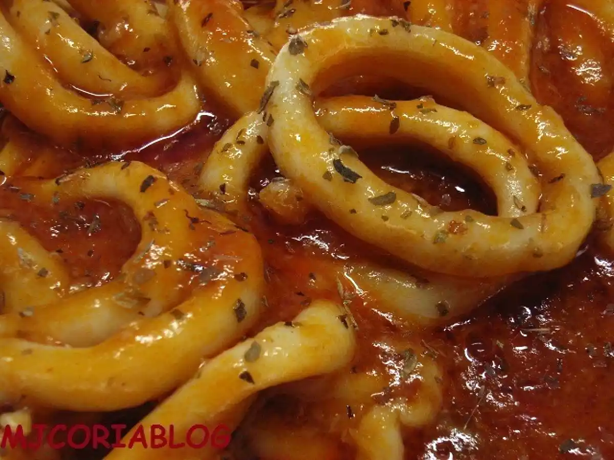 Calamares con tomate y orégano - foto 2