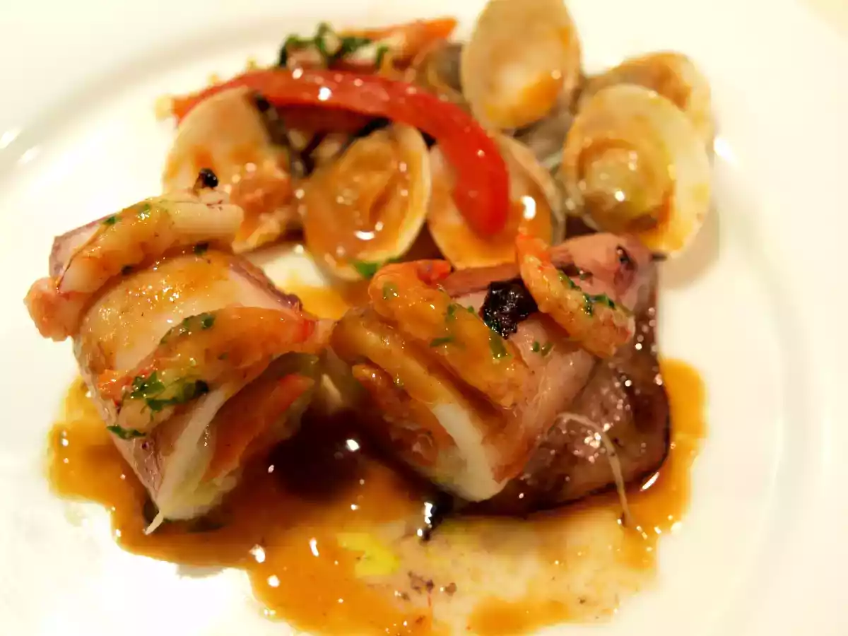 Calamares rellenos de verdura y gambas - foto 3