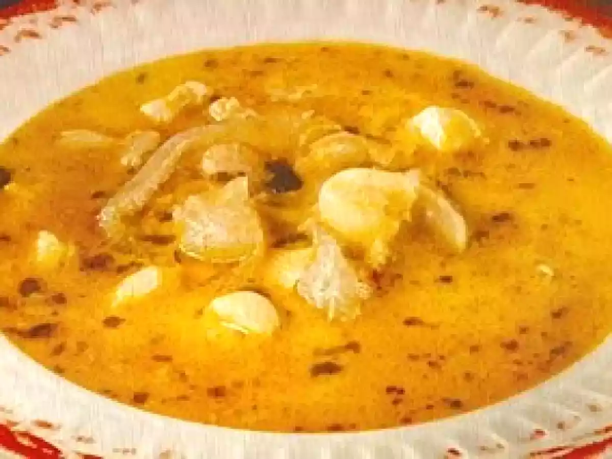Caldo de pata de res - ecuatoriana