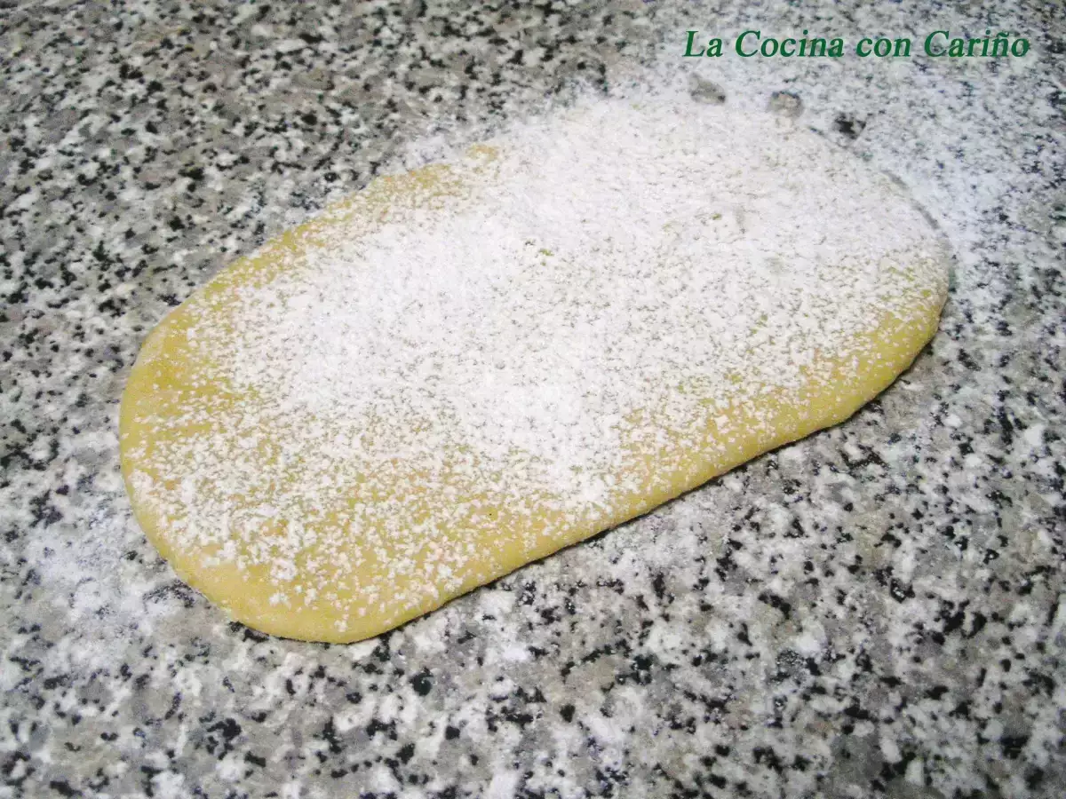 Caldo de pollo con salsa de soja y pasta fresca - foto 7