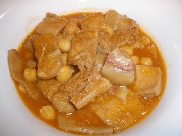 Callos con garbanzos - Santander