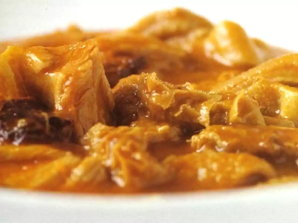 CALLOS DE TERNERA CON JAMÓN Y CORIZO A LA CERVEZA