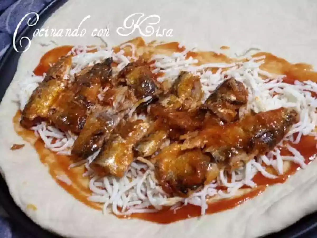 Calzone rellena de sardinas (chef of matic y horno tradicional) - foto 5